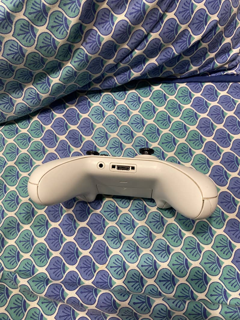 Xbox one s controller 3