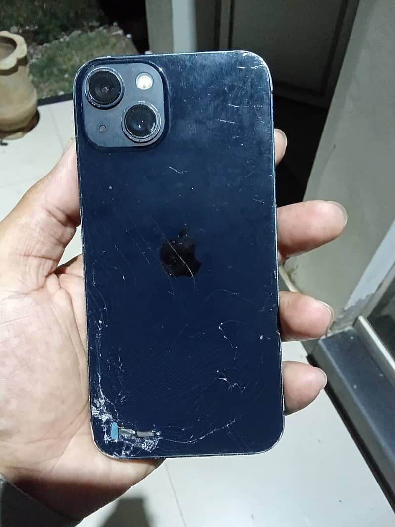 Apple iPhone 13 6