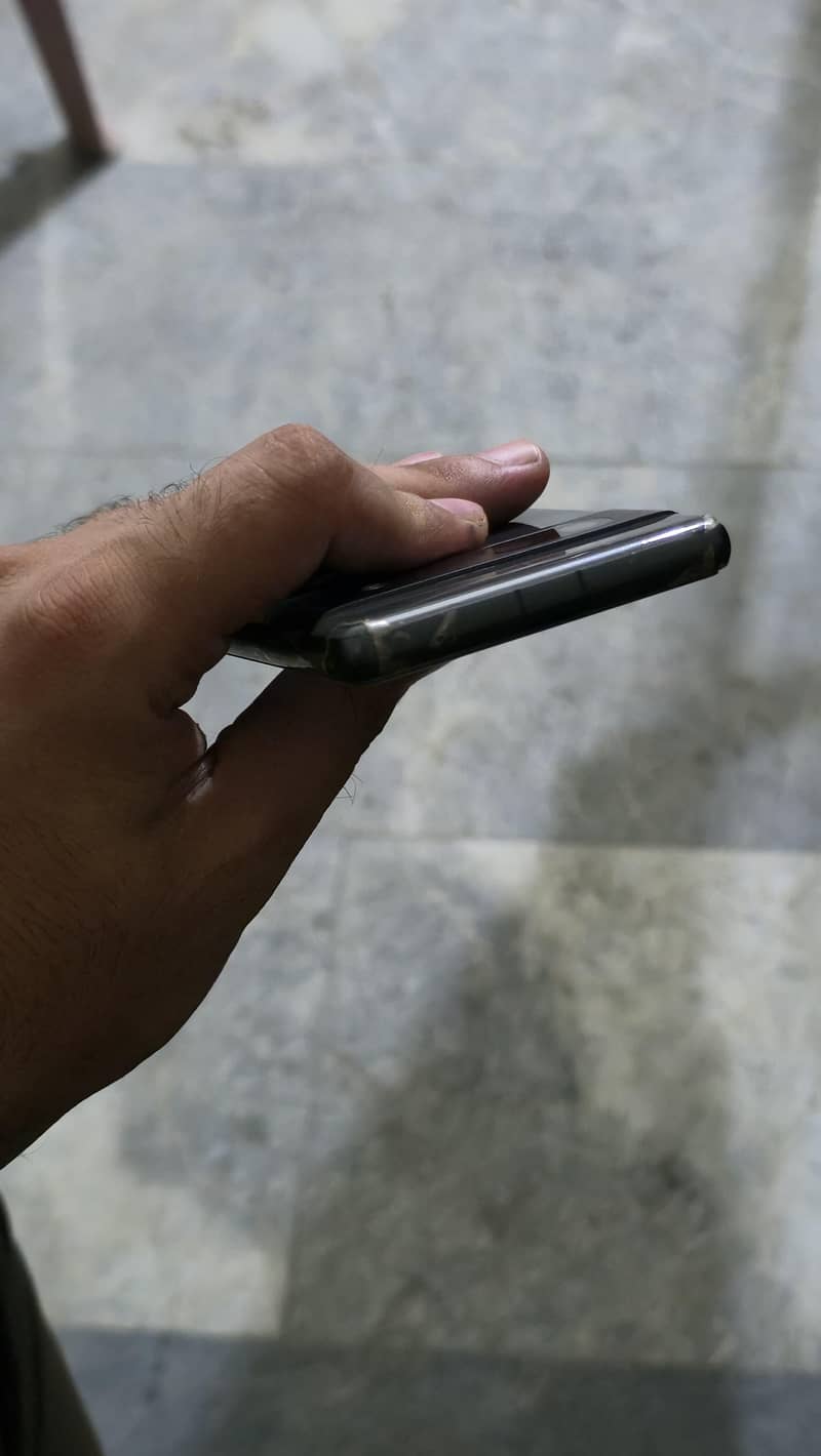 Google Pixel 7a 4