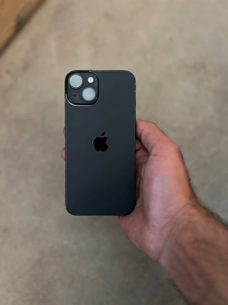 iPhone 14 jv 0