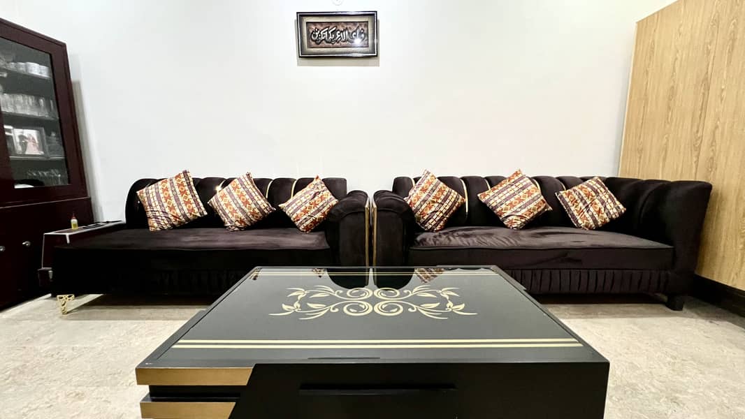 6 Seater Sofa Set | with Centre Table 4
