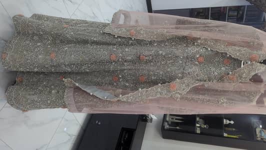 Save Big: Brand New "Bargain Luxury" Wedding Suit (Size Medium)
