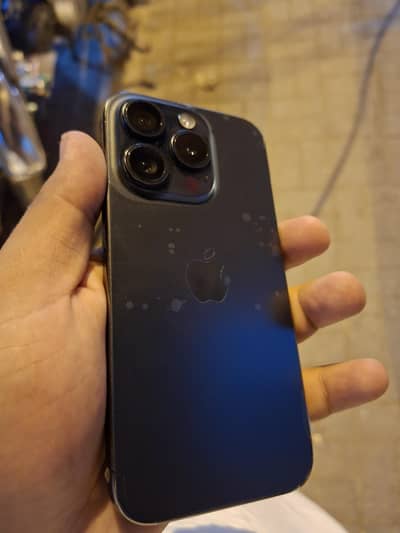 Apple iPhone 15 Pro