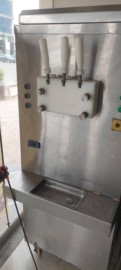 soft Ice Cream Machine
