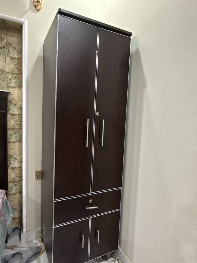 Single Wardrobe 0