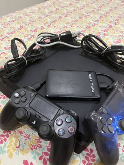 PS4 slim 2TB JailBroken | 24 games pre installed | original controller