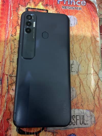 Tecno spark 7 pro