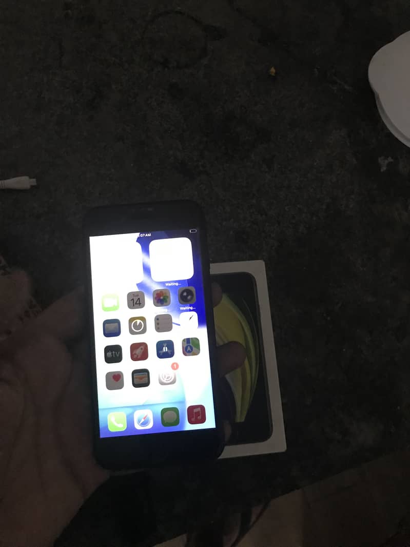 Apple iPhone SE 2