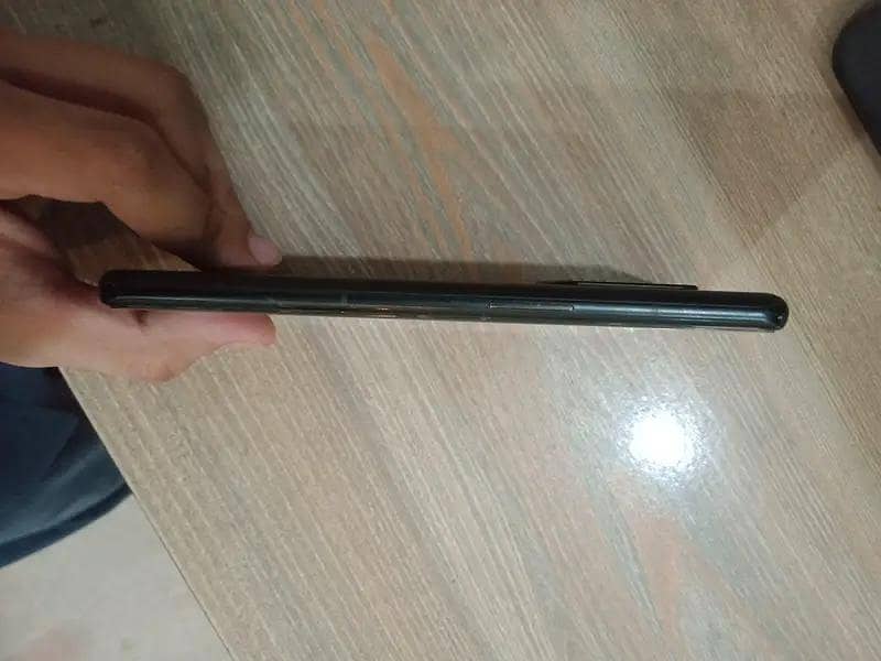 One Plus 10 Pro 8
