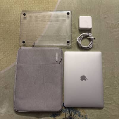 Macbook Pro 2022 13inch (M2 Pro)