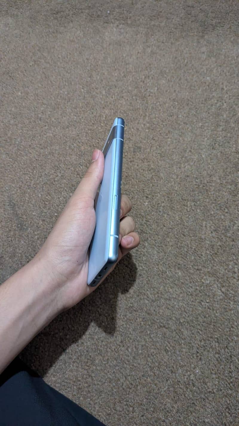 Google Pixel 7a 2