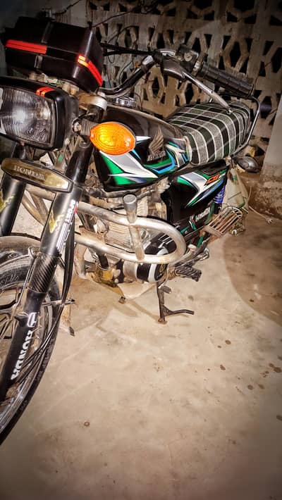 Honda CG 125 Bike