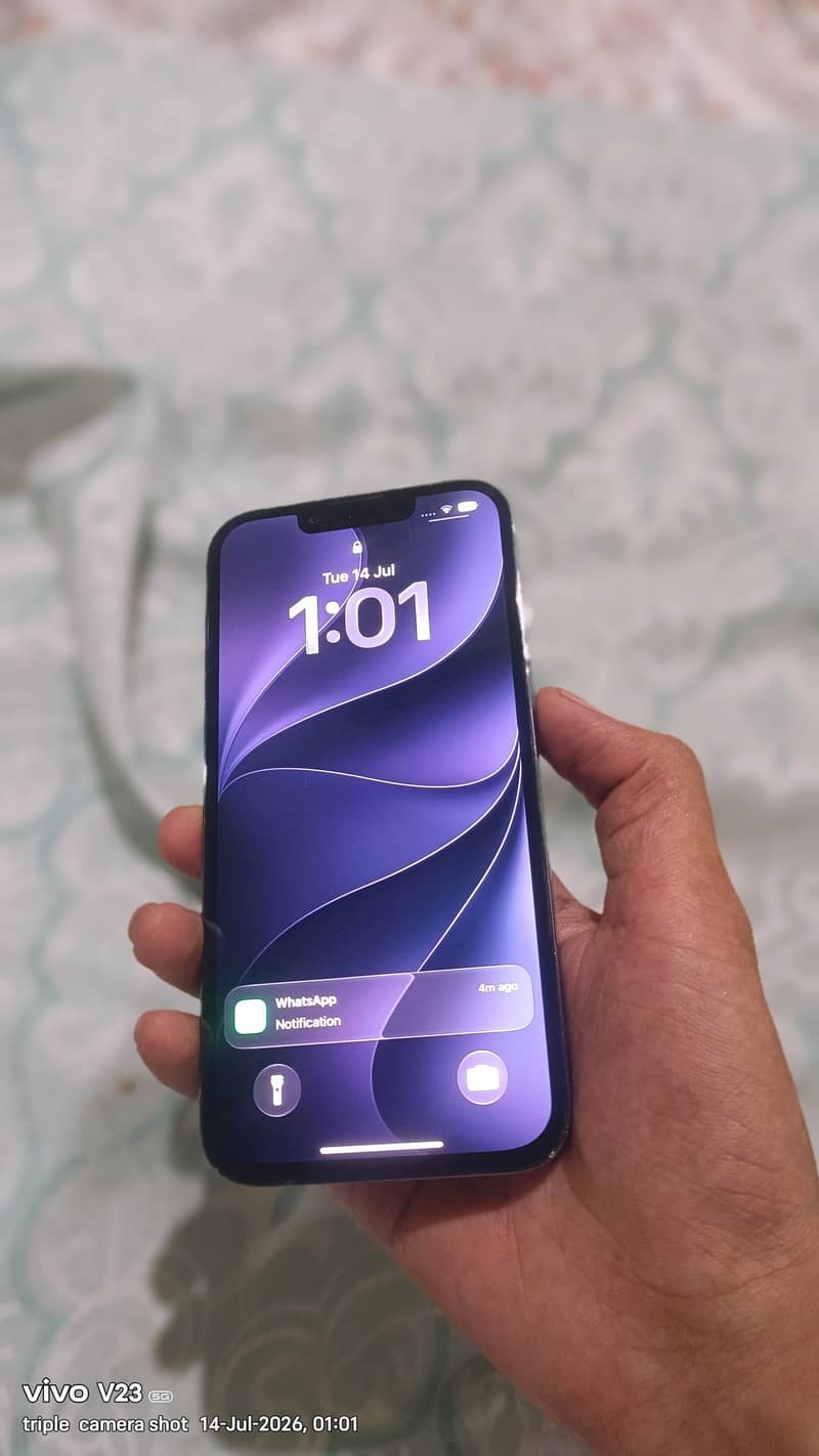 Apple iPhone 13 Pro 2