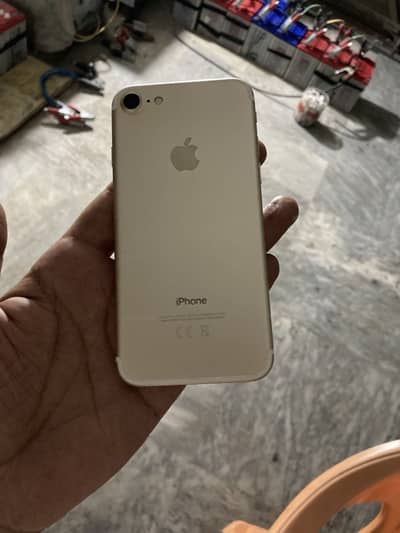 Apple iPhone 7