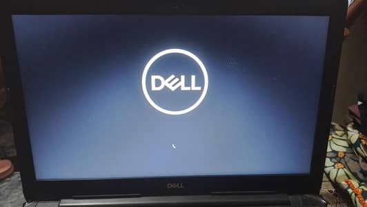 Dell Inspiron 3580 | Core i7 8th Gen | 8GB RAM | AMD Radeon 520 2GB