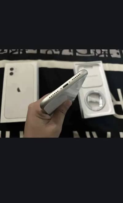 Apple iPhone 11