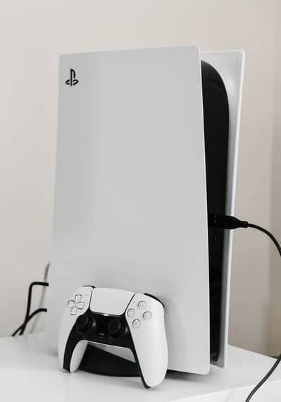 Ps5 disc edition with controller and all accessories