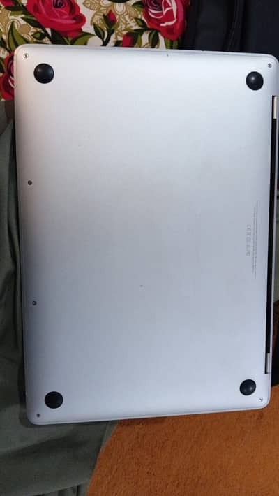 Apple MacBook Pro 13, 2017 | Core i5 | 16GB RAM | 500GB SSD