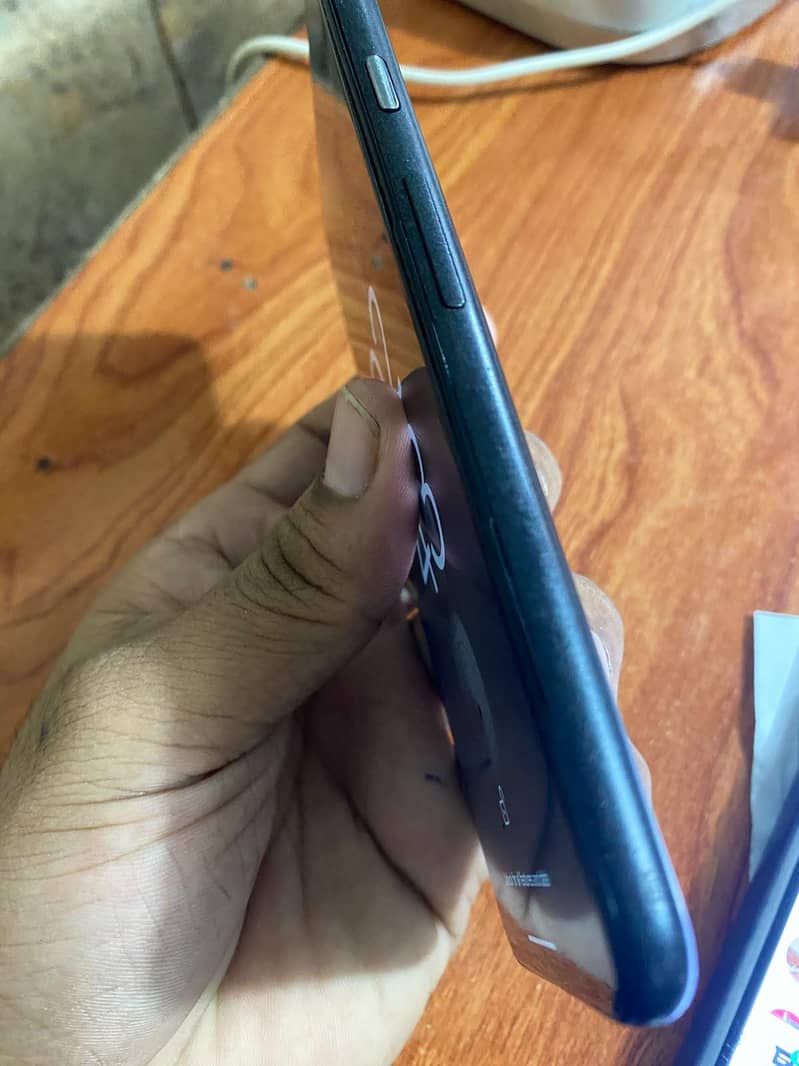 Google Pixel 5 4