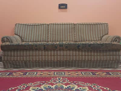 Selling Sofa set