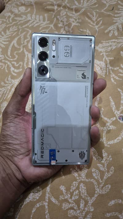 Zte nubia RedMagic 9 Pro Plus 12/256 Snapdragon 8 Gen 3 6500 mah SE