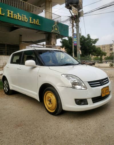 Suzuki Swift DLX Automatic (0 / 3 / 4 / 3 / 2 / 0 / 2 / 2 / 4 / 4/ 7