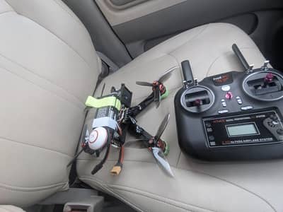 FPV Racing Drone COMPLETE. Remote, Battery, Charger