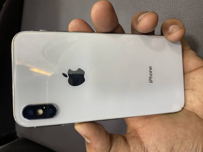 Apple iPhone X 5