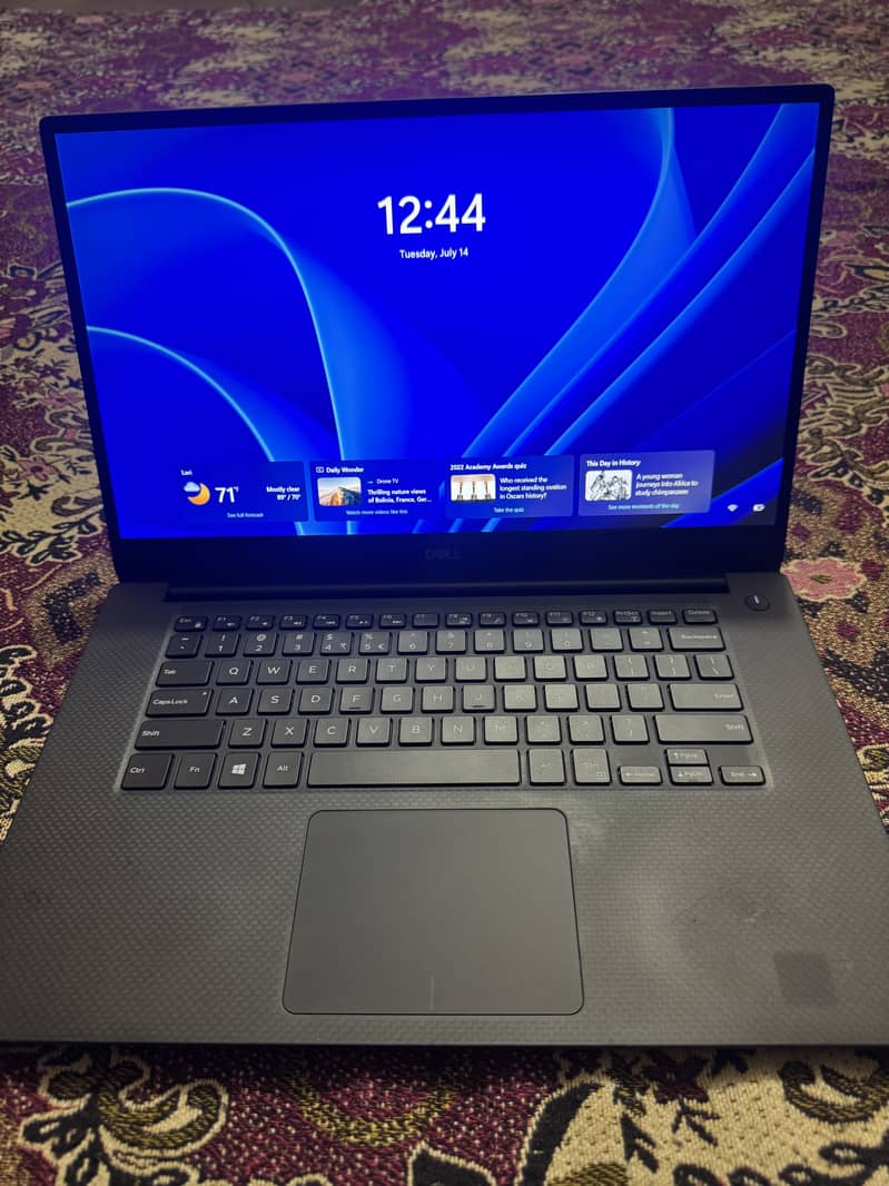 Dell precision 5540 1