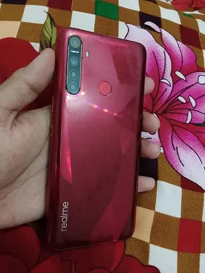 Realme 5s      4/128