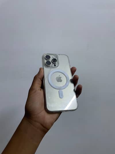 iPhone 15 Pro Max (fu)