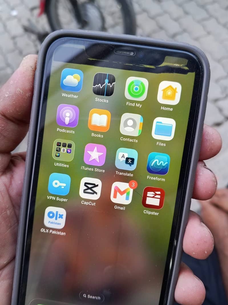 Apple iPhone 11 1