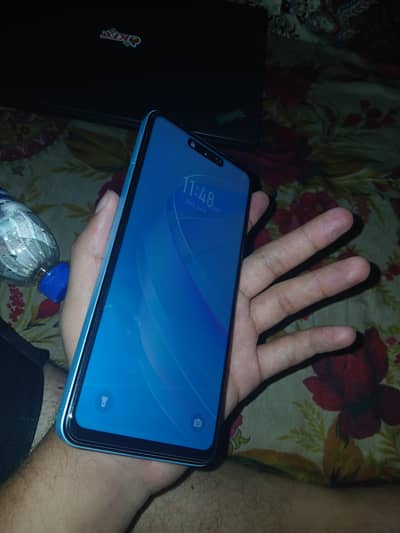 Infinix Smart 8 Pro 8/128 pta with box charger