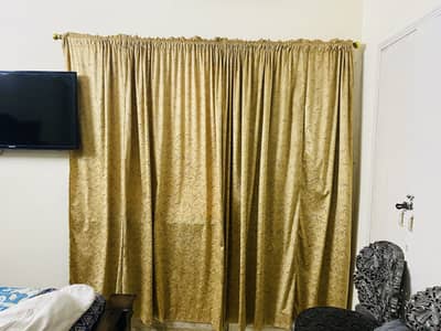 Selling 5 pieces curtain set