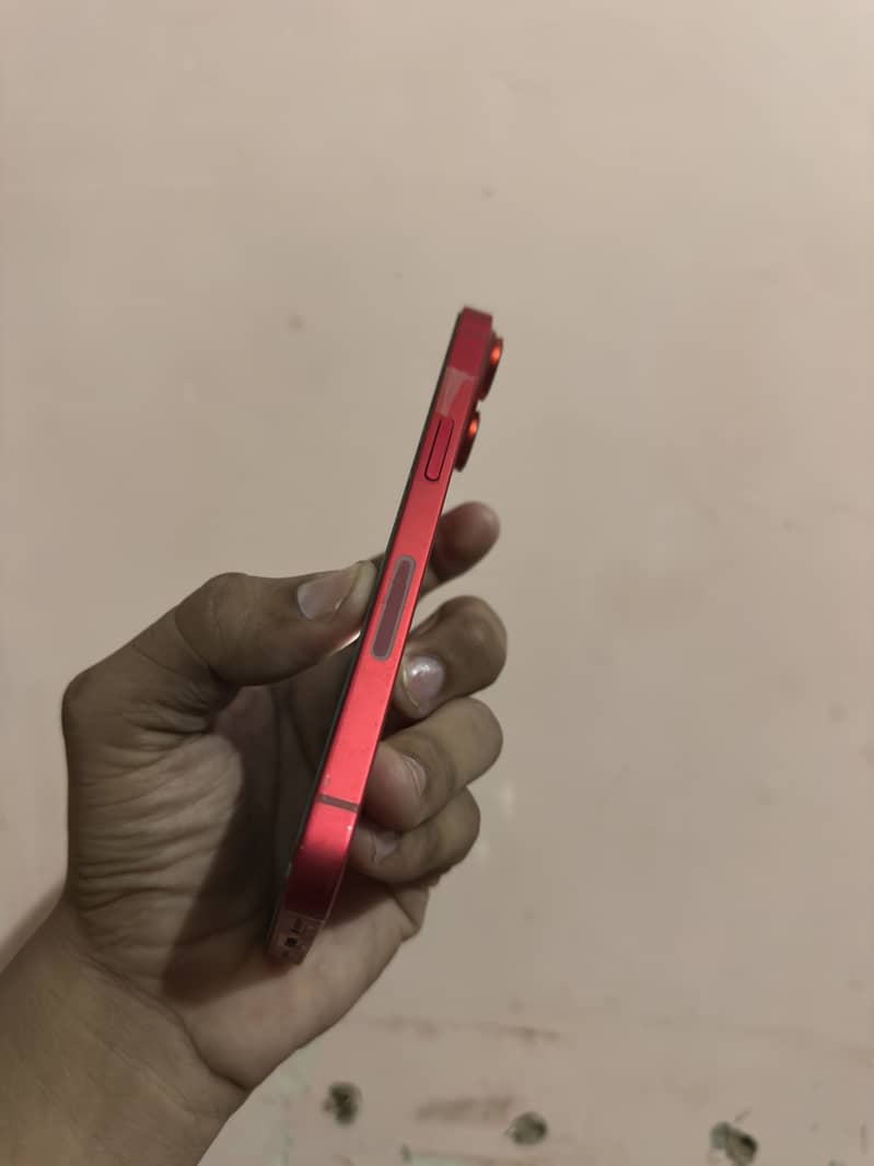 Apple iPhone 14 5