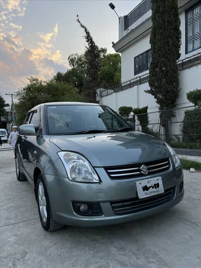 Suzuki swift DLX 1.3