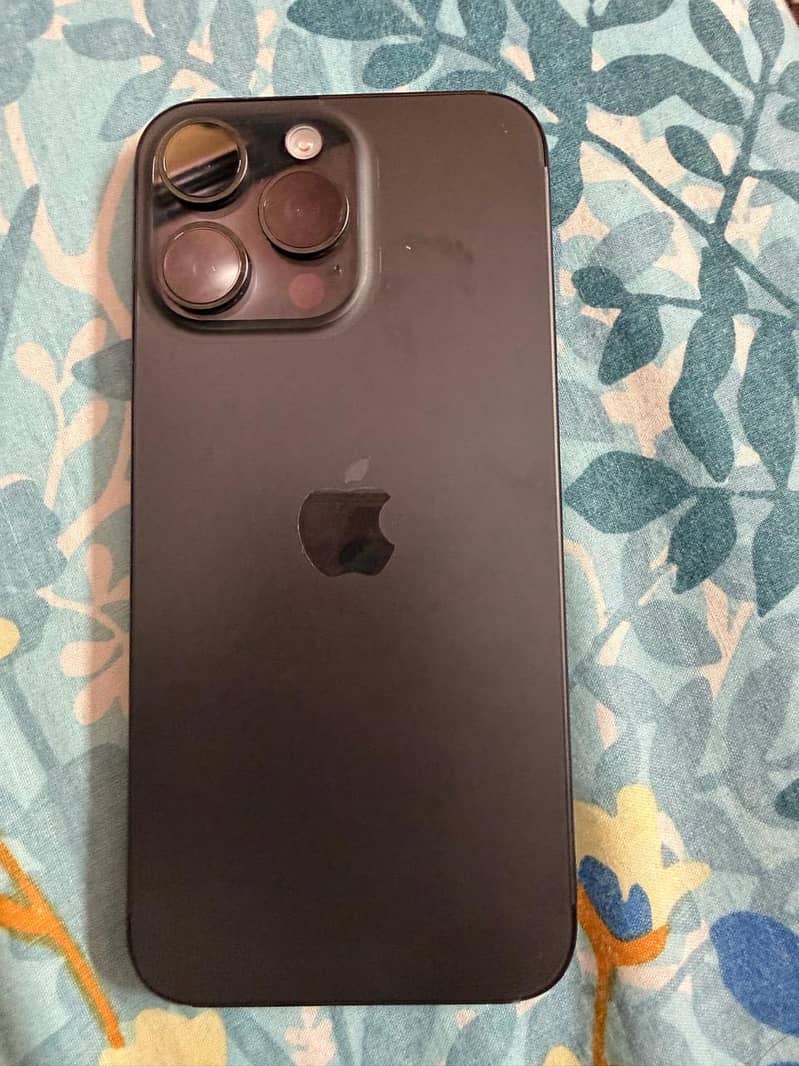 Apple iPhone 15 Pro Max 0