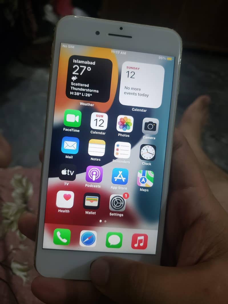 Apple iPhone 7 Plus 3