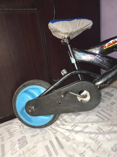 Good colety and strong metal frame