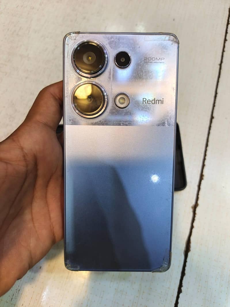 Xiaomi Redmi Note 13 Pro 1