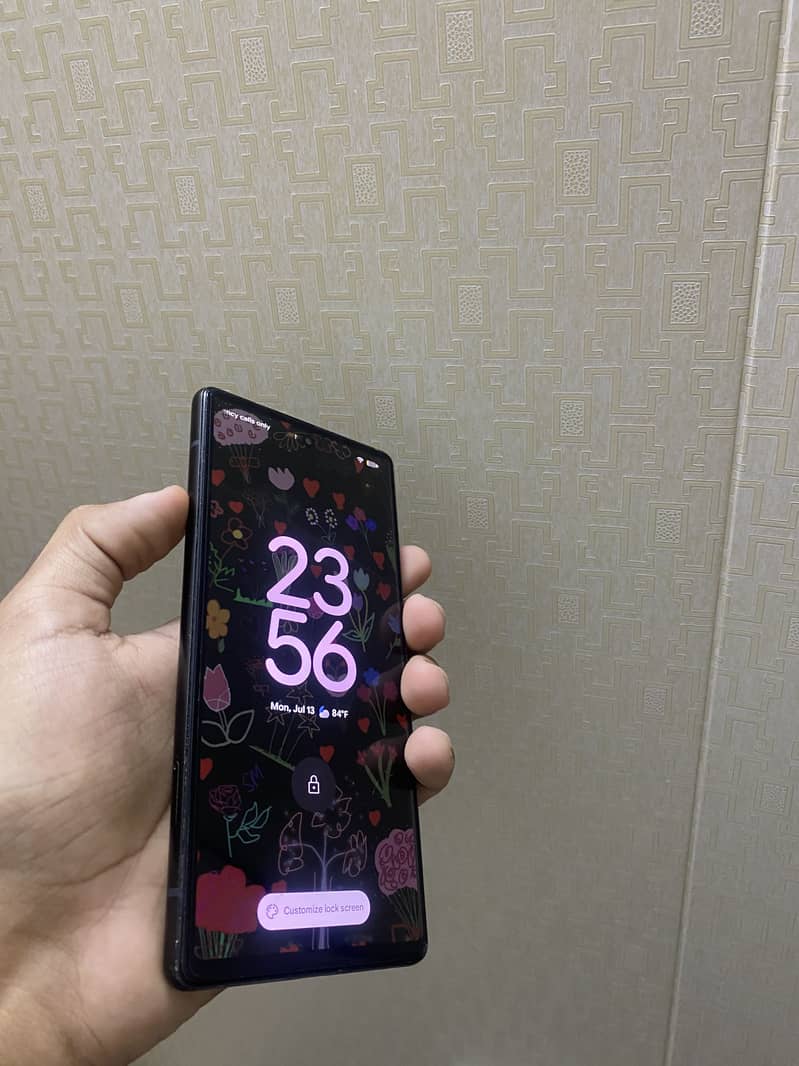 Google Pixel 6 4
