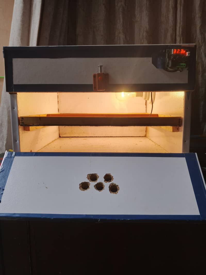 incubator 0