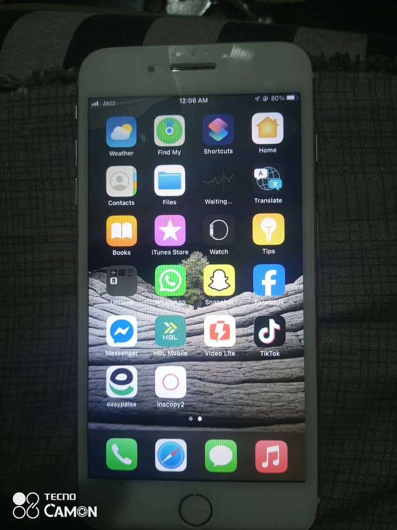Apple iPhone 7 Plus 3