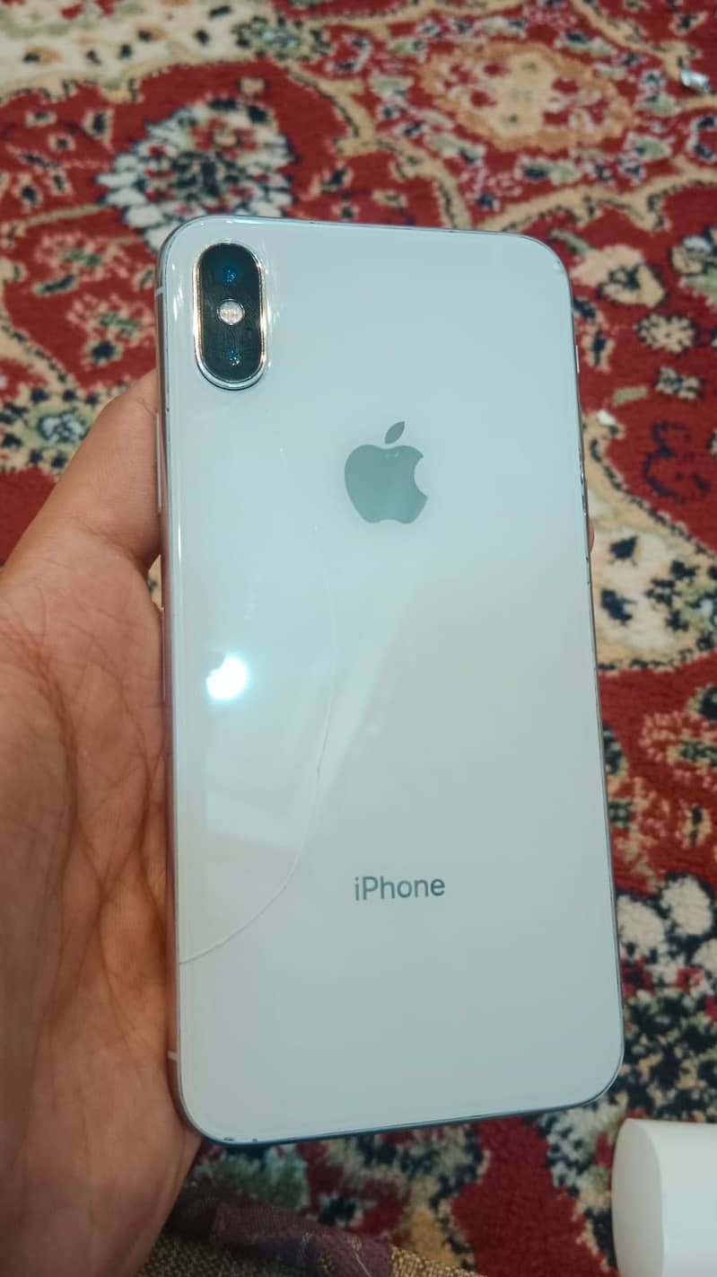 Apple iPhone X 3