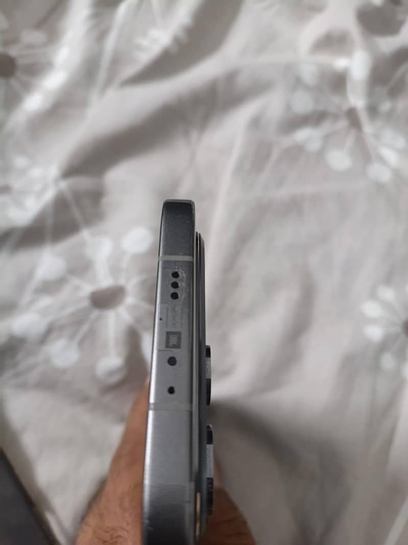 Infinix note 60 pro 3
