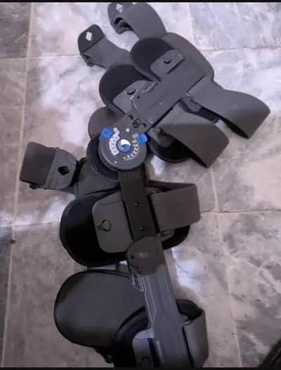 Ascender Knee Recovery Brace