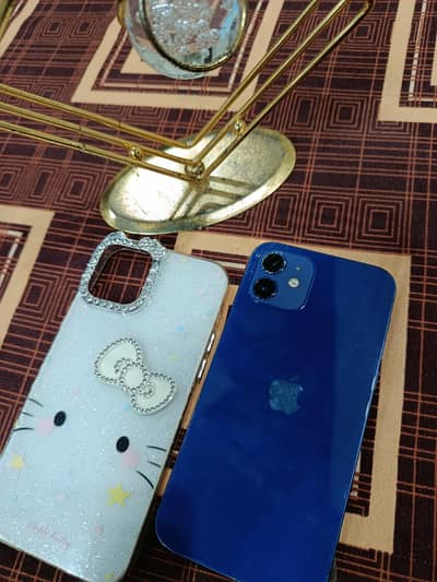 Apple iPhone 12
