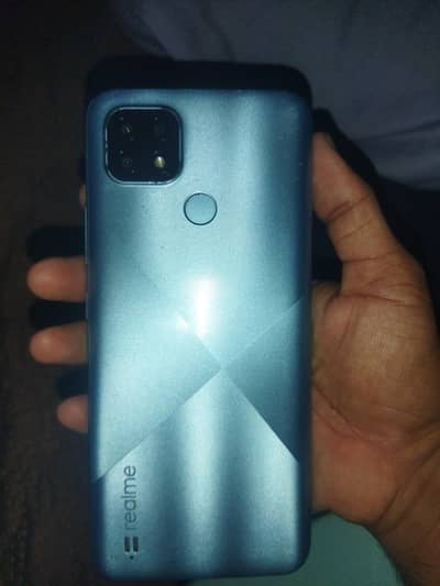 Realme C21