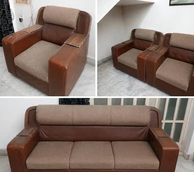 5 seater sofa set in good condition contact in chat