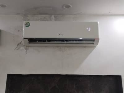 Non inverter 1.5 ton Original and Perfect working conditions